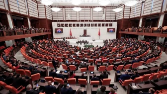 Somali Tezkeresi TBMM’de Kabul Edildi