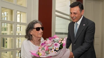 İsmet İnönü'nün Gelini YENİ Parti'ye Katıldı