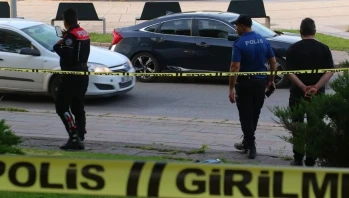 TBMM Kapısı Önünde Silah Sesleri: 3 El Ateş Etti