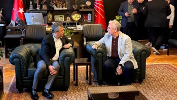 Mansur Yavaş’tan Özgür Özel’e Destek Ziyaret