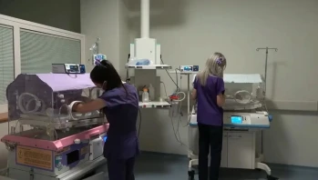 Sahte Hemşire Bebek Kaçırmaya Çalıştı