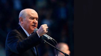 Bahçeli Bakın Neden Hiç Evlenmemiş?