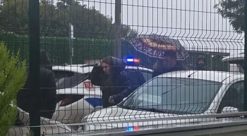 Park Kavgasında Bekçi Veliyi Ayağından Vurdu