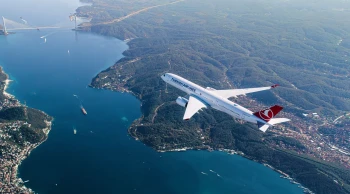 THY’de Bayrak Değişimi