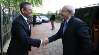 CHP'de Çifte Bayramlaşma Krizi