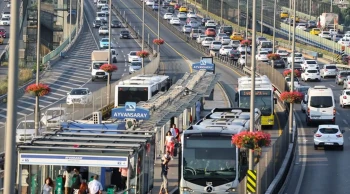 İBB Duyurdu! Toplu Ulaşım Ücretsiz Olacak