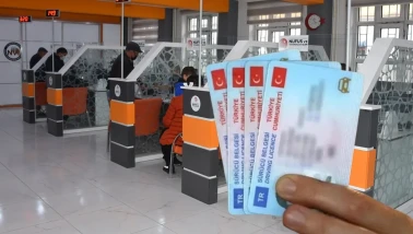 Eski Tip Ehliyet Yenileme Süresi Uzatıldı