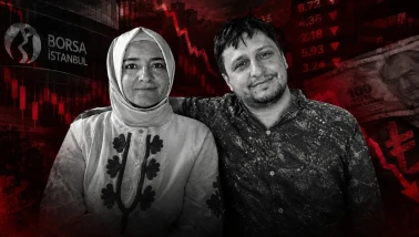 Fatma Betül Sayan İhraç Edildi