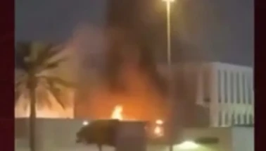 İran Dubai'de ABD Konsolosluğunu Vurdu