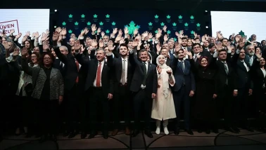 Gelecek Partisi Resmen Feshedildi
