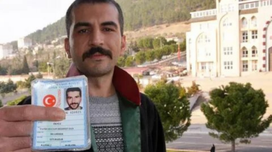 Nüfus memuruyla inatlaşan baba,  oğluna verdiği isim herkesi şok ediyor.. Adını duyan inanmıyor!