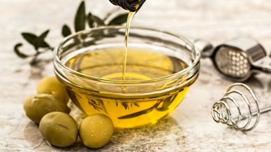 Ayçiçek yağı fiyatları düşecek! Ayçiçeği tohumu ve ham ayçiçek yağında gümrük vergisi indirildi