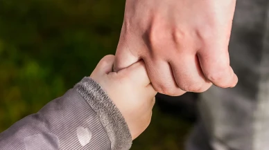 Doğurganlığı Artırmanın Formülü Ebeveyn İznini Artırmak