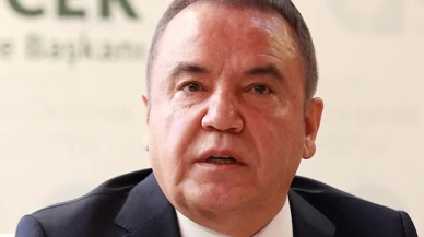 Muhittin Böcek: Sağlığımla İlgili Günde 14 İlaç Kullanıyorum