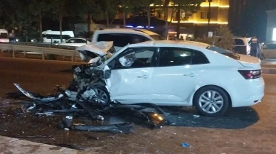 Antalya'daki Trafik Kazasında 2 Kişi Öldü, 2 Kişi Yaralandı