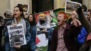 New York'ta Netanyahu'nun BM Ziyareti Protesto Edildi