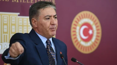 Murat Emir: Diyanet 240 Lira Diyor, Siz Emekliye Günde 35 Lirayı Reva Görüyorsunuz