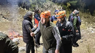 Kanyonda Mahsur Kalan İHH Ekibi Kurtarıldı