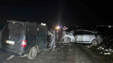 Diyarbakır’da Feci Kaza: 2’si Çocuk 3 Kişi Öldü