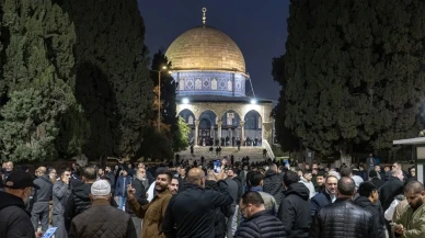 Mescid-i Aksa Bu Sabah İbadete Açıldı