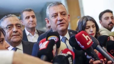 Yeni Parti İlk Kapalı Grup Toplantısını Yaptı
