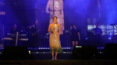 Göksel Unutulmaz Konser Verdi