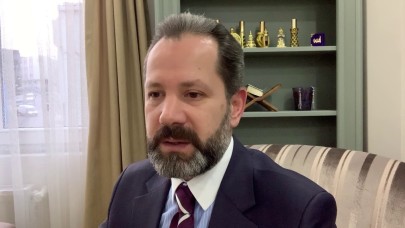 Altın yükseliyor,  dolar düşüyor! Peki bu böyle devam edecek mi? Uzman isim İslam Memiş uyardı