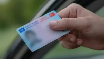 Otobüs şoförlerine müjde: Ehliyet yaş sınırı 24’e indi!