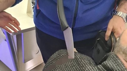 Diş Hekimini Bıçaklayan Suriye Uyruklu Genç Kadın Tutuklandı