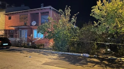 Uşak'ta Babası, Babaannesi ve Komşusunu Bıçaklayan Zanlı Yakalandı