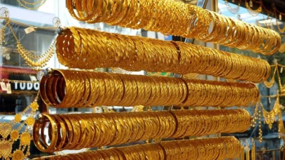 Altın Zirveden Döndü: Ateşkes Rekorları Sildi