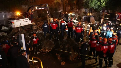 Oto Yıkamacıda Heyelan Faciası