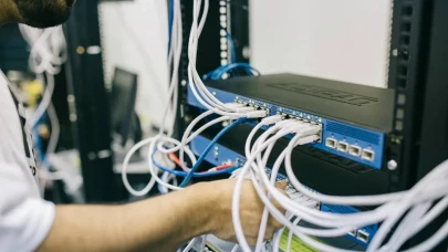 İşletmelerin Yüzde 49'u En Az Bir Bulut Çözümü Kullanıyor