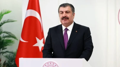 Fahrettin Koca Açıkladı! 18 Yaş Üzeri Yarından İtibaren 3. Doz Aşılarını Olabilecek