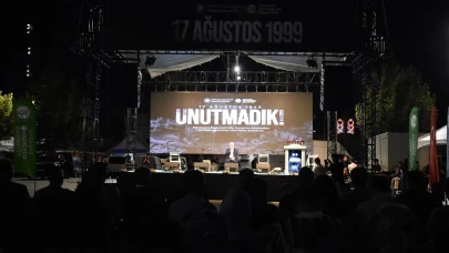 Marmara Depremi Şehitleri Sakarya'da Anıldı