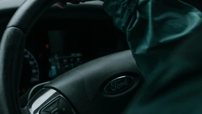 Otomobil Devi Bin İşçiyi İşten Çıkaracak