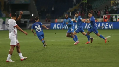 Çaykur Rizespor Son Dakikada Güldü