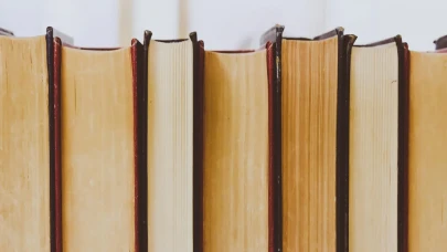 TYB Yarıyıl Tatili İçin Kitap Okuma Listesi Yayımladı