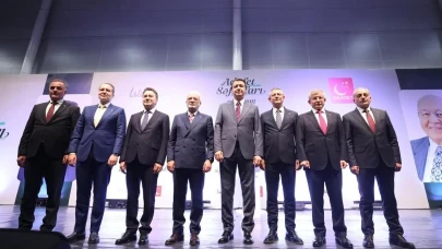 AK Parti ve Muhalefet Saadet Partisi’nin İftarında Buluştu