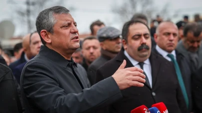 Özgür Özel: Bu Memlekete Taş Üstüne Taş Koyandan Allah Razı Olsun