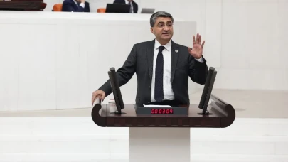 Mehmet Emin Ekmen: Aile Yılı Var, Aile Yok