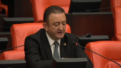 Barış Bektaş’tan İsmail Arı Tepkisi