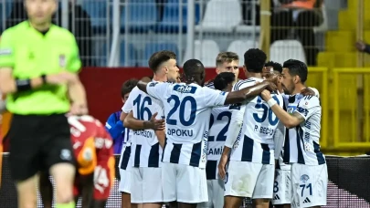 Kasımpaşa Süper Lig'de Kalmayı Başardı