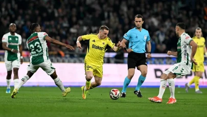Fenerbahçe, Konyaspor'u 3 Golle Mağlup Etti
