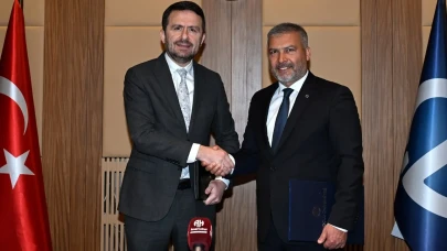 Basın İlan Kurumu İle Anadolu Üniversitesi Arasında İş Birliği Protokolü