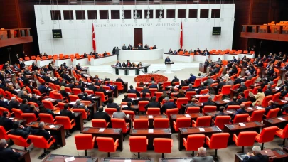 TBMM Çalışma Süresini Uzattı