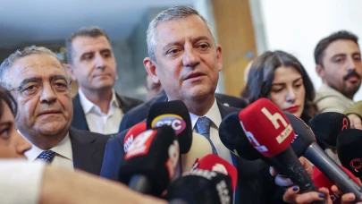 Yeni Parti İlk Kapalı Grup Toplantısını Yaptı