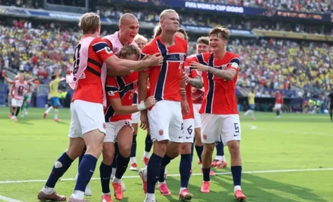Norveç Çeyrek Finale Kürek Çekti