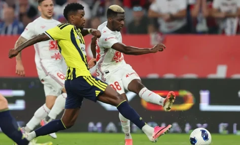 Fenerbahçe 3. Tur Biletini Kaptı