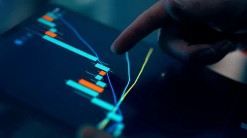 Türkiye'nin Büyüme Tahmini Yükseltildi